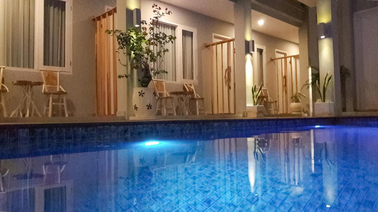 Hotel Mantra Gili à Gili Trawangan Extérieur photo